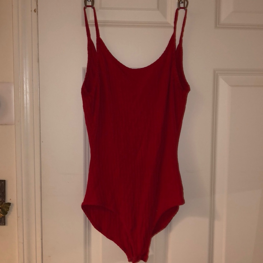 BODY SUIT | WORN ONCE | STRETCHY AND COMFORTABLE